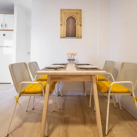 Self Check-in! In The Heart Of Malaga! Apartment Malaga